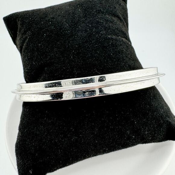 Vintage Star Shaped Cuff Bracelet Engraved Y2K Unique Affirmation Silver Tone - Picture 9 of 14